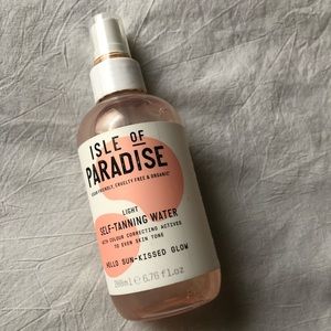 Isle of Paradise Light Self Tanning water!